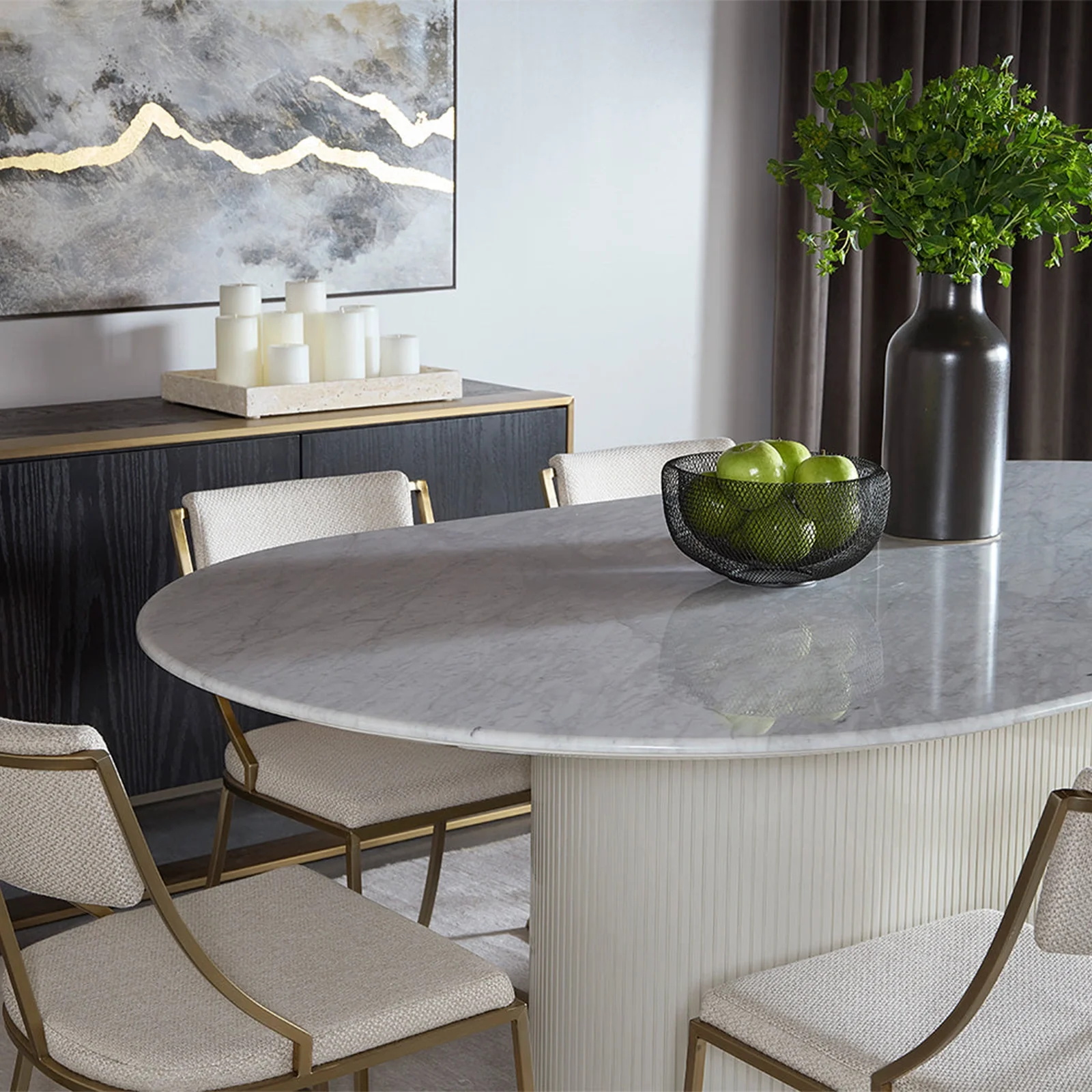 Finnley SleekMarble Oval Table