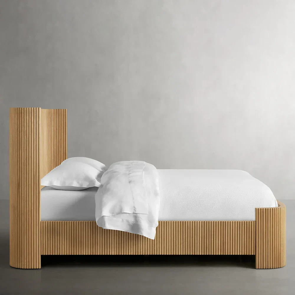 Finnley Grooved Ebony Bed 