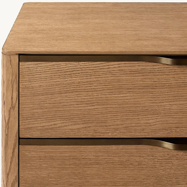 Modern 9-Drawer Dresser