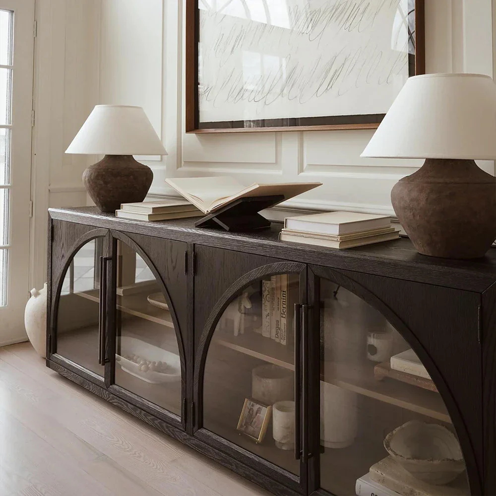 sideboard 
